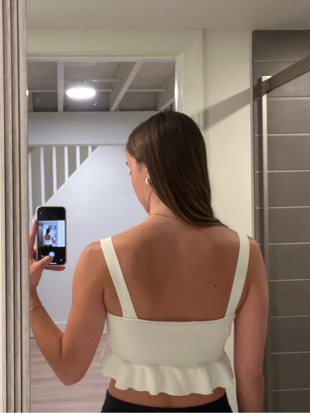 White Ruffled Crop Tank Top - Picture 2 of 4